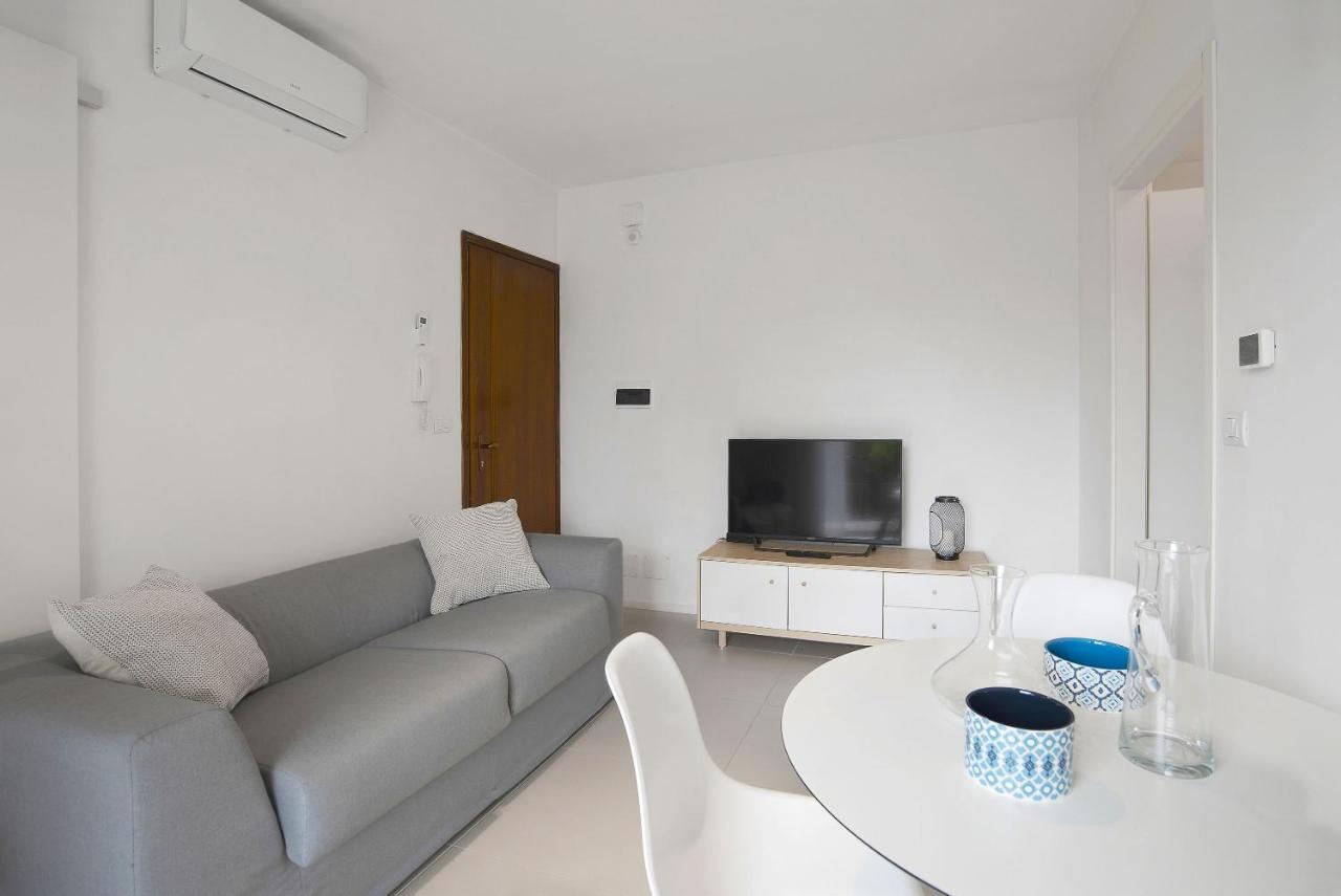 Appartement Baseventuno 4 Bilocale à Sirmione Extérieur photo