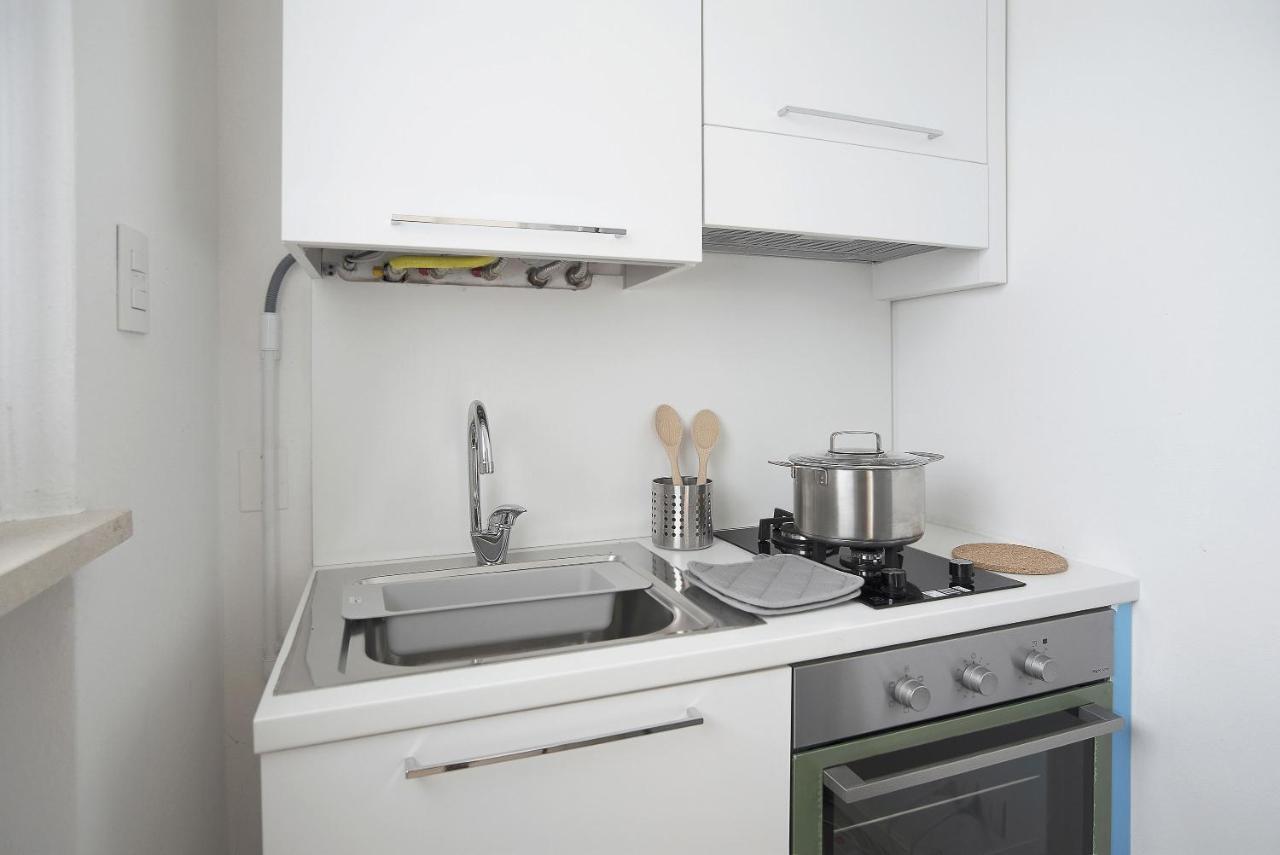 Appartement Baseventuno 4 Bilocale à Sirmione Extérieur photo