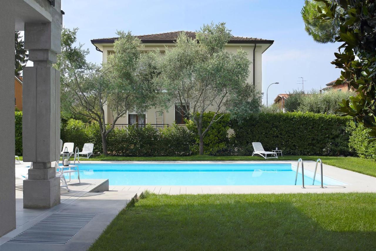 Appartement Baseventuno 4 Bilocale à Sirmione Extérieur photo