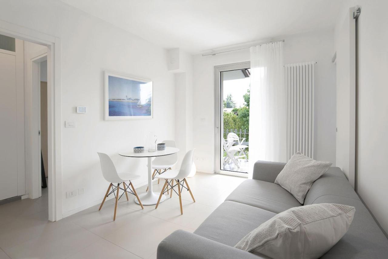 Appartement Baseventuno 4 Bilocale à Sirmione Extérieur photo